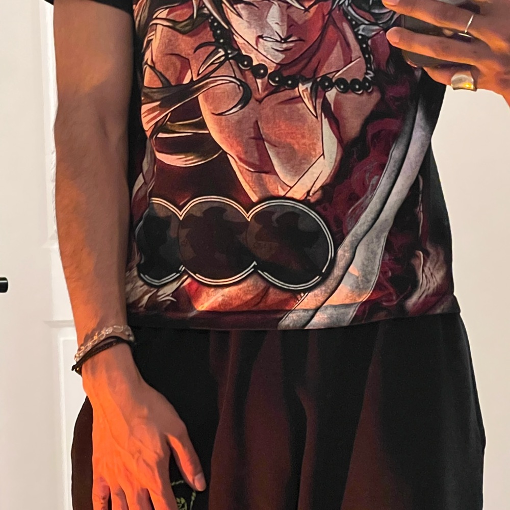 Small men’s anime shirt